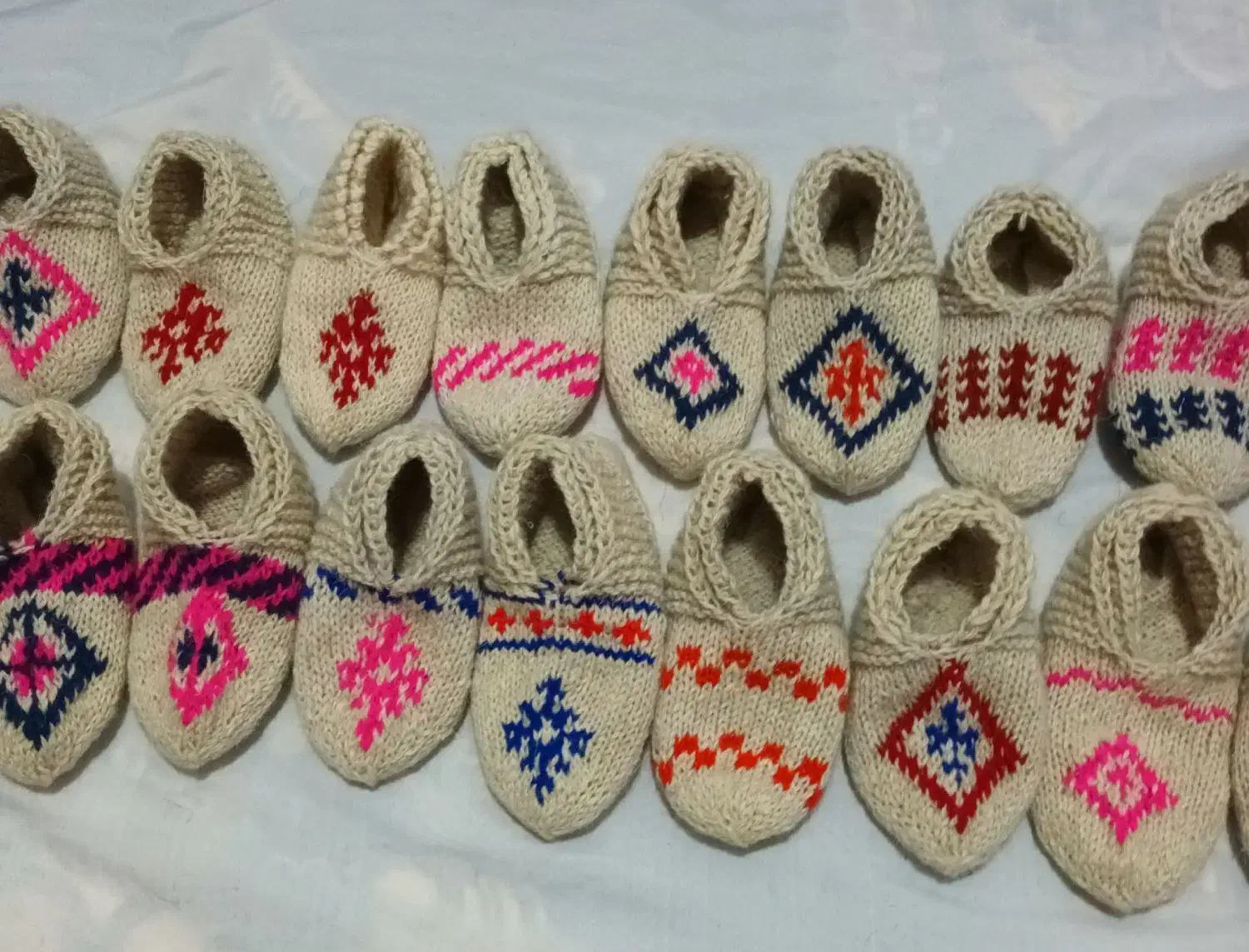 پاپوش یا گیوه سنتی|لباس|احمدسرگوراب, |دیوار