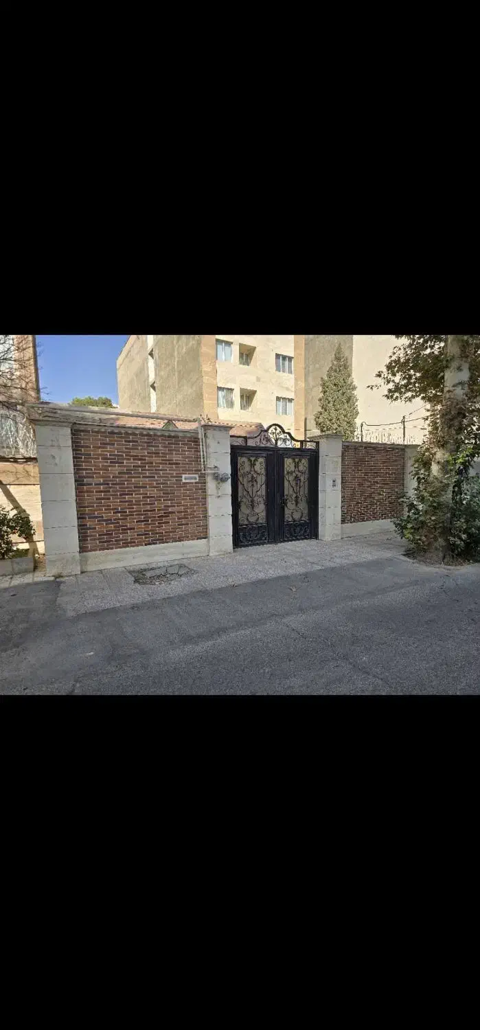 منزل ویلایی بسیار شیک|فروش خانه و ویلا|احمدآبادمستوفی, |دیوار