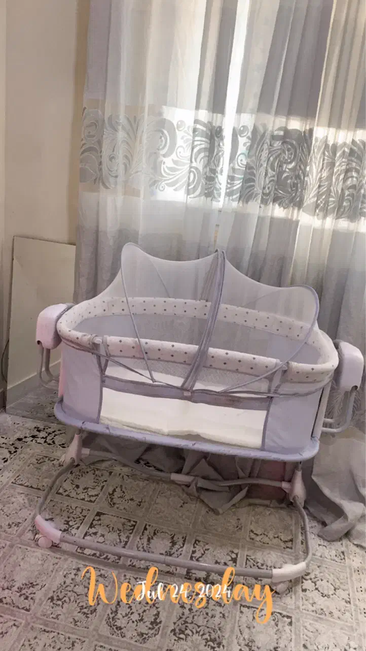 تخت کنار مادر قابل تنظیم ارتفاع و ضد رفلاکس|تخت و صندلی بچه|قشم, |دیوار