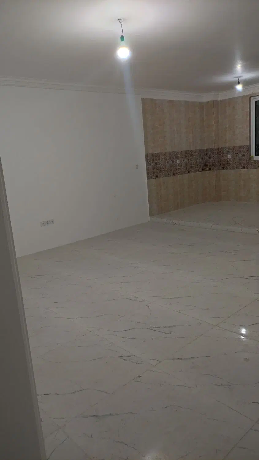 3 طبقه 6 واحد/میدان سی سر/خشک.350وام داره|فروش آپارتمان|سمنان, |دیوار