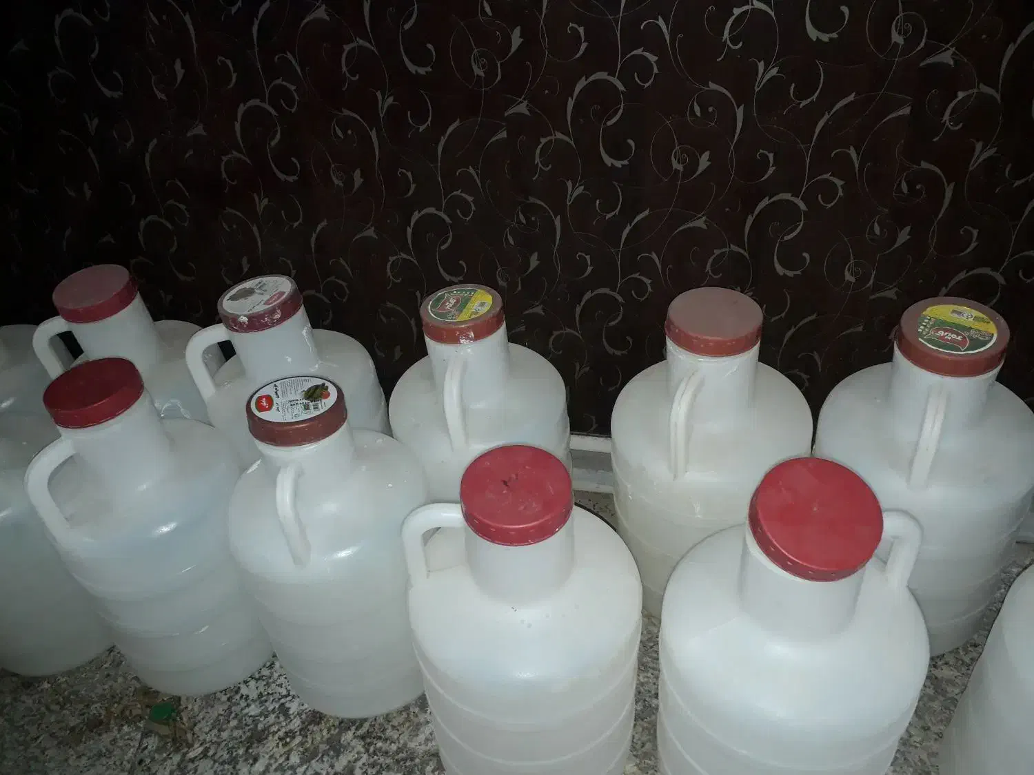 دبه ۱۳ لیتری|ظروف نگهدارنده، پلاستیکی، یک‌بارمصرف|خمینی‌شهر, |دیوار