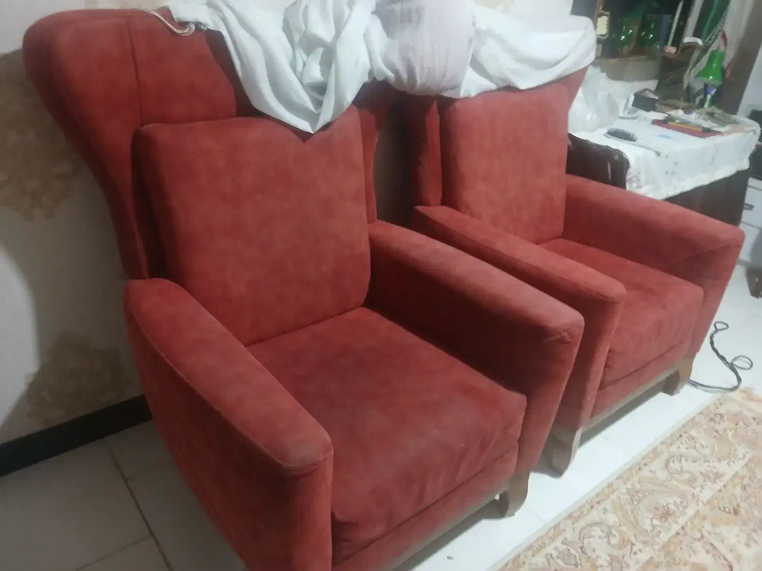 مبل ۴ نفره|مبلمان خانگی و میز عسلی|فردیس, نگارستان|دیوار