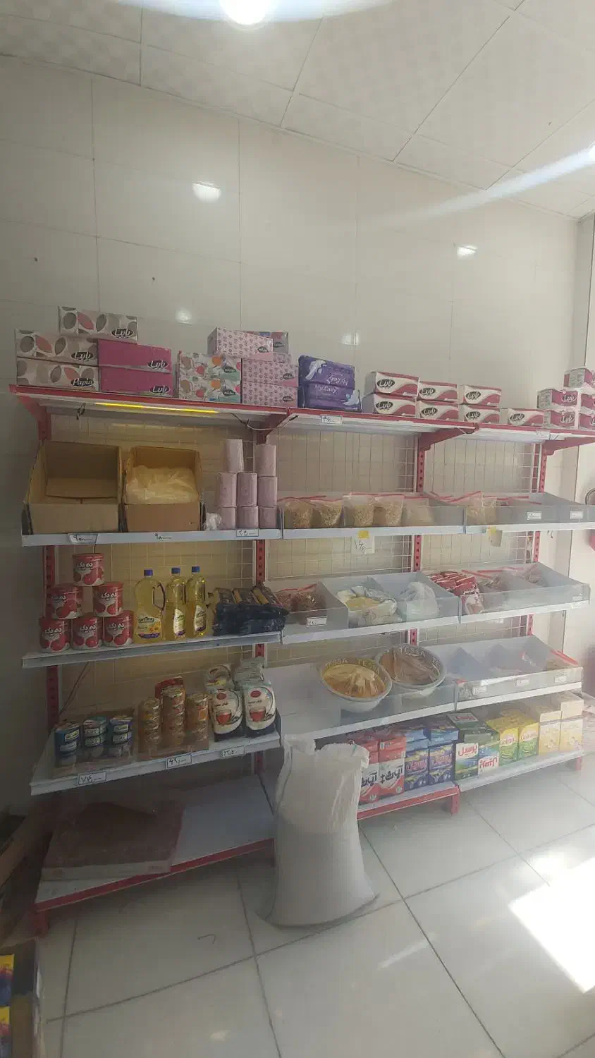 قفسه تابلو میز سطل حبوباتی|فروشگاه و مغازه|شیراز, شهرک فرهنگیان|دیوار