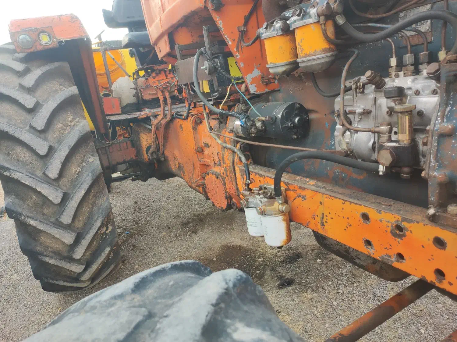 رومانی جفت دیفرانسیل|خودرو سنگین|شیراز, بازار|دیوار