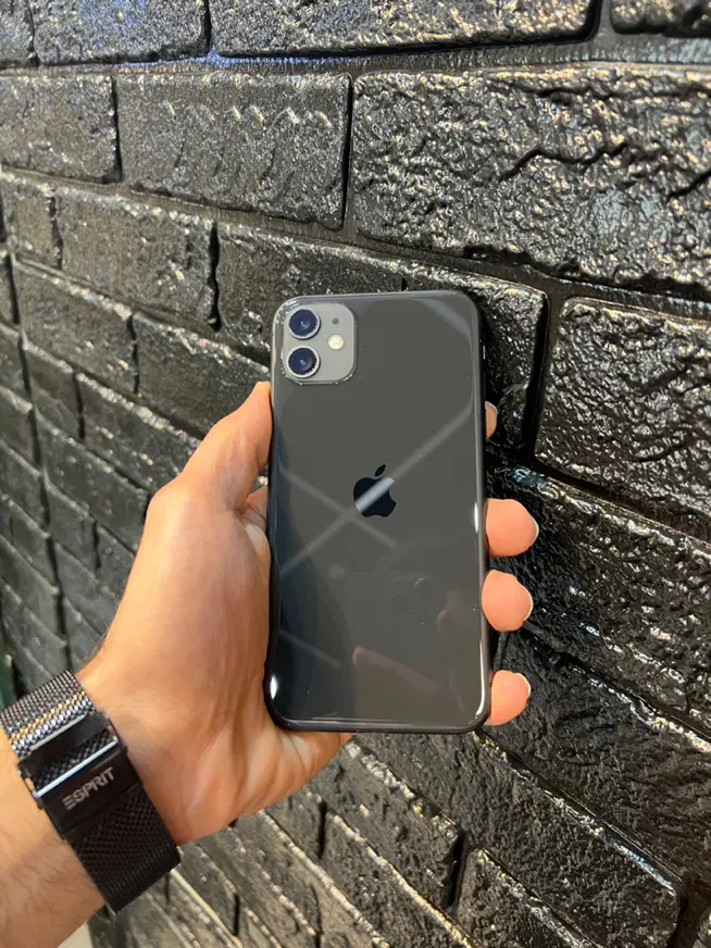 Iphone 11 ch fabric|موبایل|قم, صفائیه|دیوار