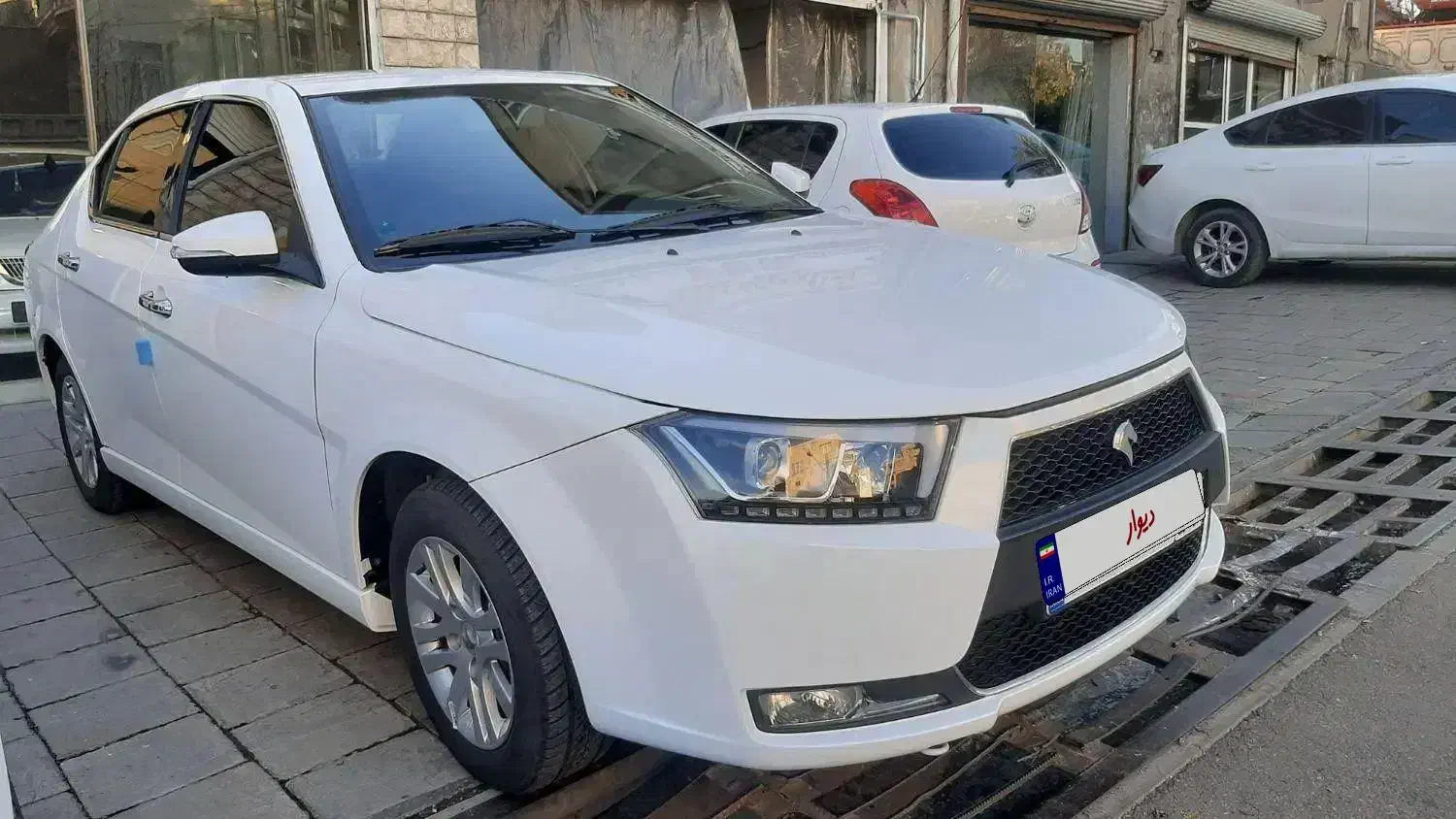 دنا پلاس  عتیقه.عروسک|خودرو سواری و وانت|سقز, |دیوار