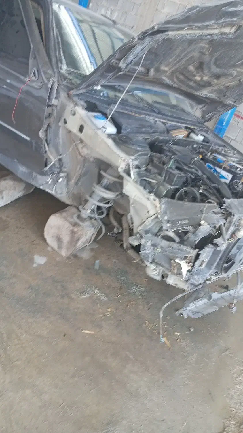 ماشین تصادفی پارس|خودرو سواری و وانت|کازرون, |دیوار