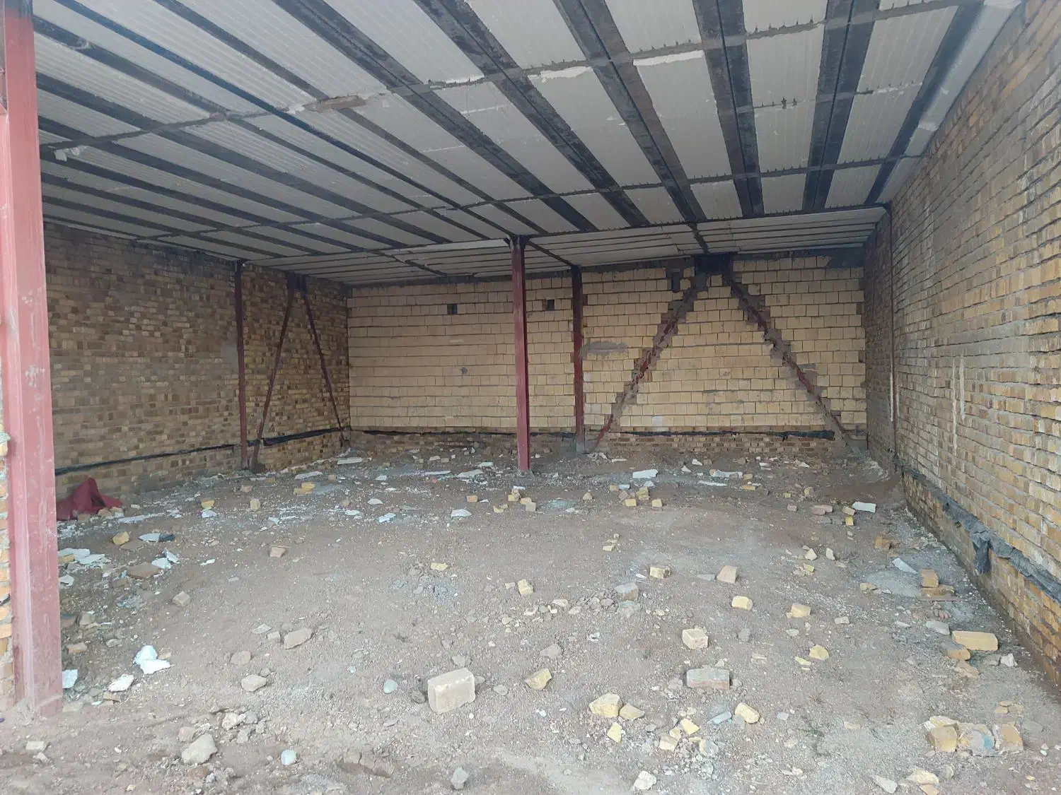 انبار|اجارهٔ دفتر صنعتی، کشاورزی، تجاری|بروجرد, |دیوار