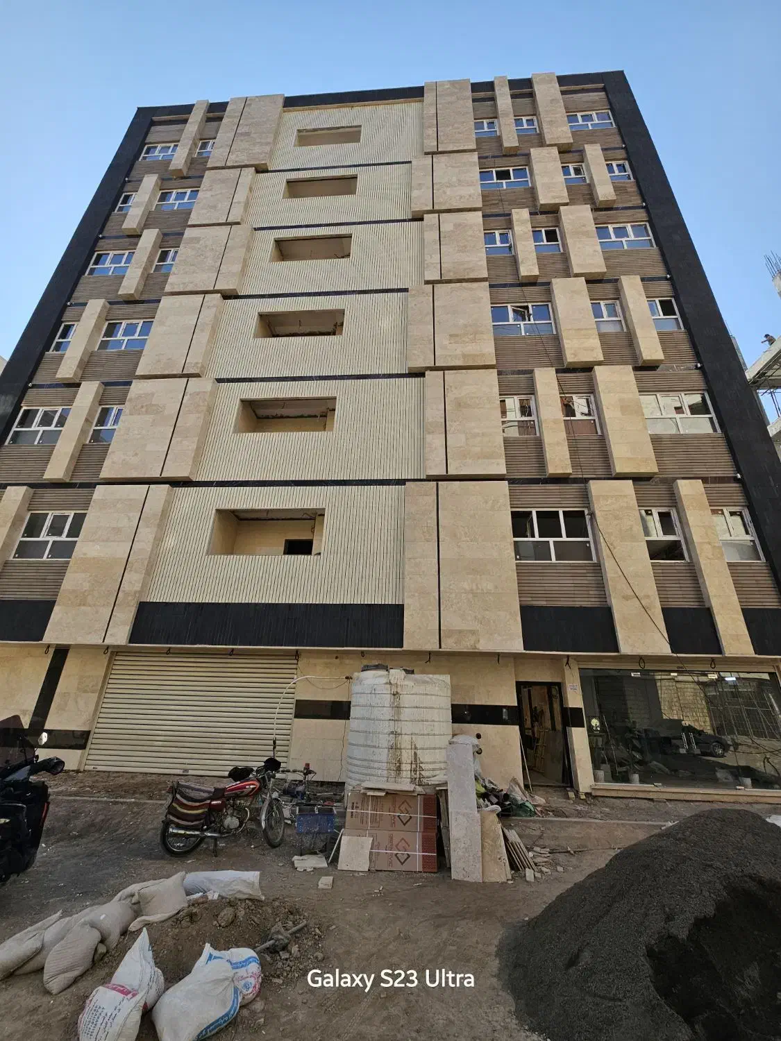 ۱۸۸ متر / سه خواب / تک واحدی/ فوق العاده خوش نقشه|فروش آپارتمان|قم, باغ کرباسی|دیوار