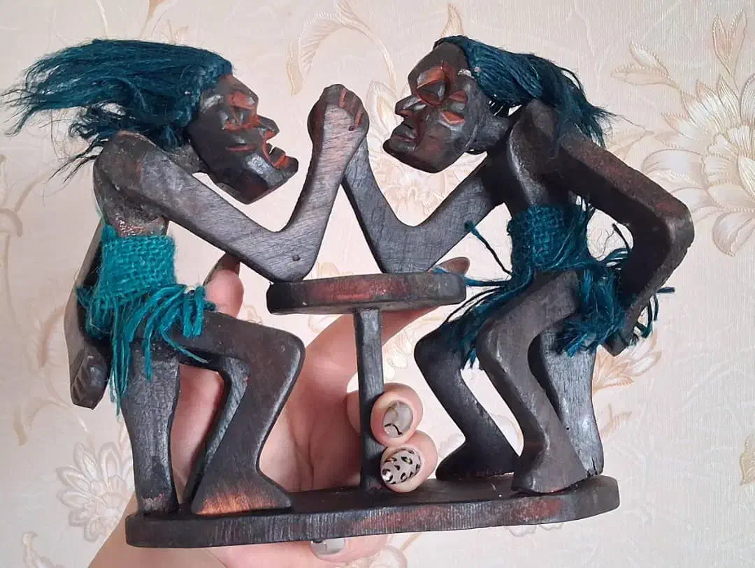 مجسمه چوبی|مجسمه، تندیس، ماکت|فردیس, فردیس|دیوار