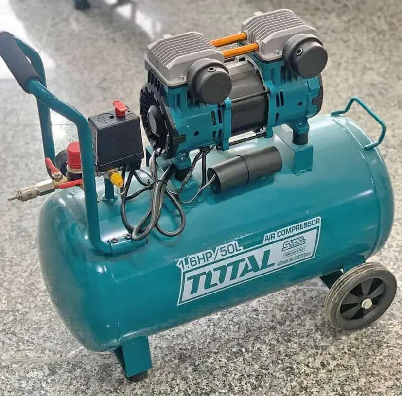 پمپ باد توتال 50 لیتری مدل tcs1120508|ابزارآلات|تهران, نعمت‌آباد|دیوار