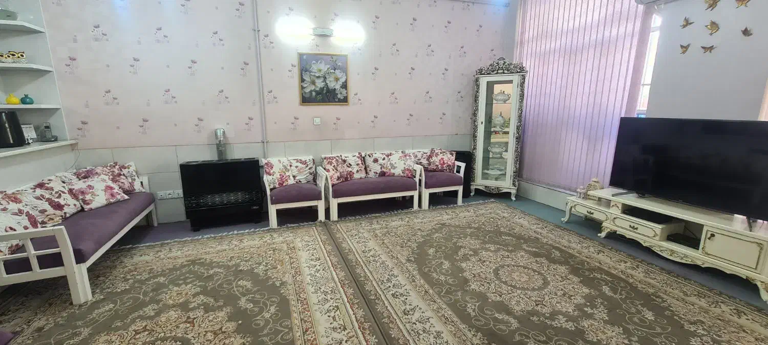 خانه بازسازی شده دو خوابه با حیاط،سند و پایان کار|فروش خانه و ویلا|شیراز, مسلم|دیوار