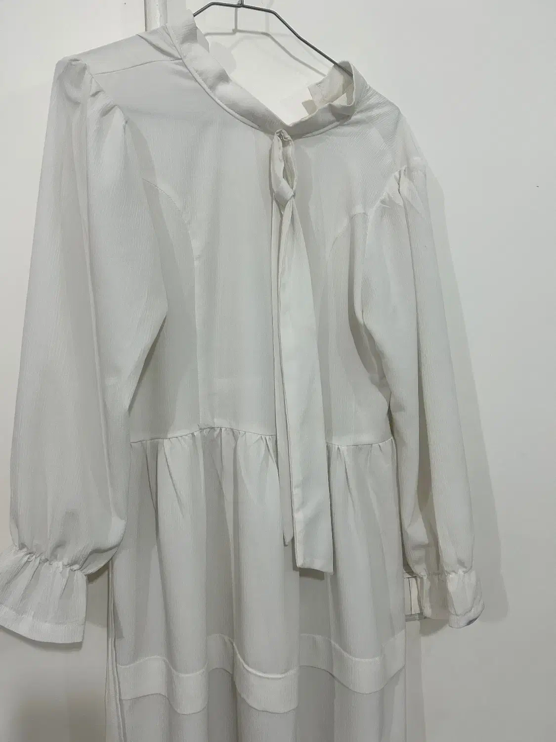 مانتو عروسکی سفید|لباس|چیتاب, |دیوار