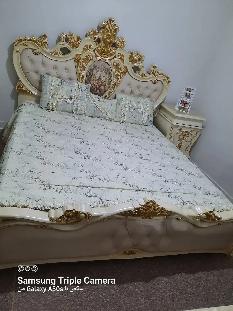 سرویس خواب|تخت و سرویس خواب|شاهین‌شهر, اقبال لاهوری|دیوار