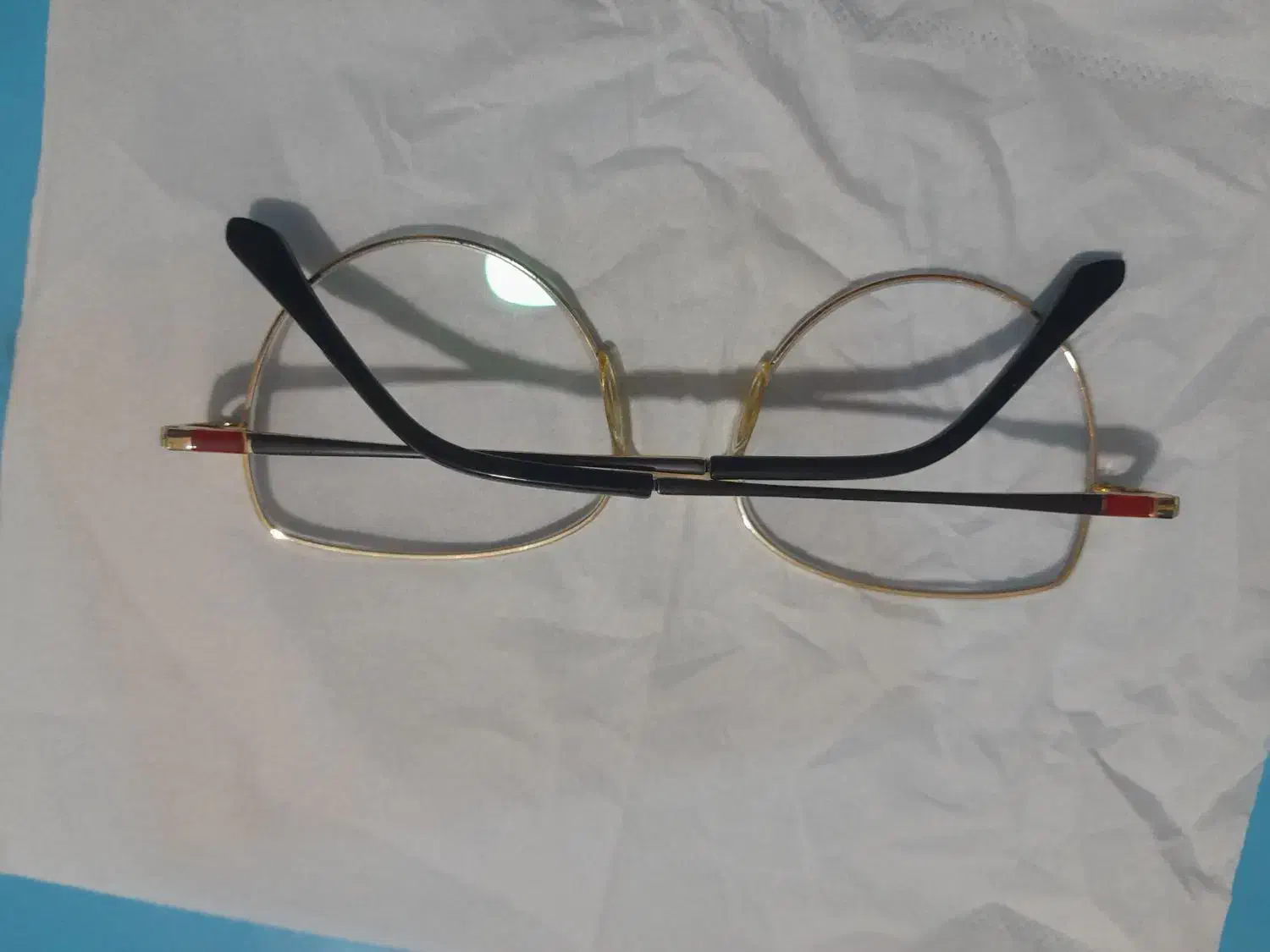 فرم عینک|زیورآلات و اکسسوری|کرج, ساسانی (قلمستان)|دیوار