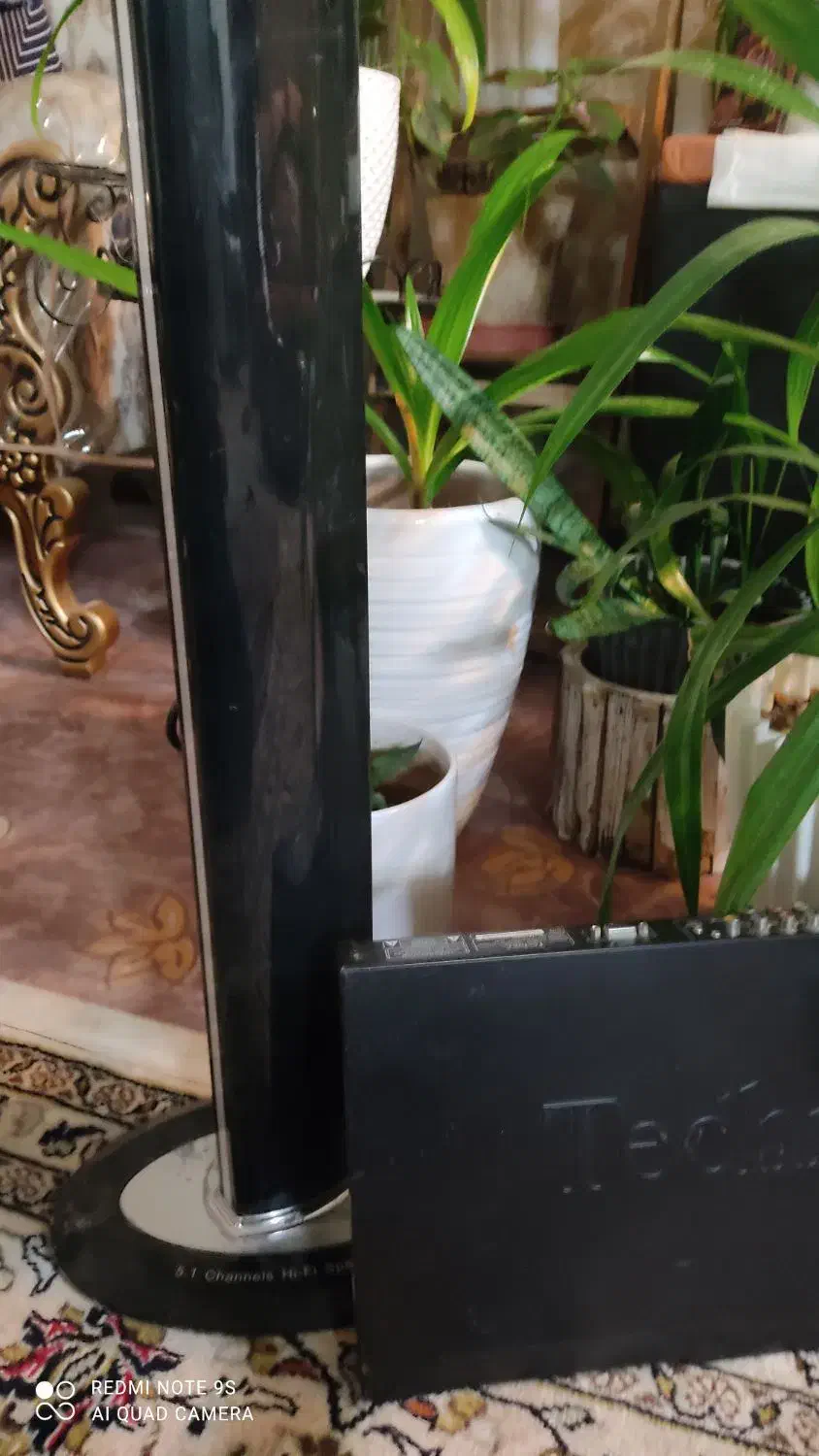 یک دستگاه ویدیو با دوتا بلنگو ومانیتور|پخش‌کننده DVD و ویدیو|اصفهان, شاهزاده ابراهیم|دیوار