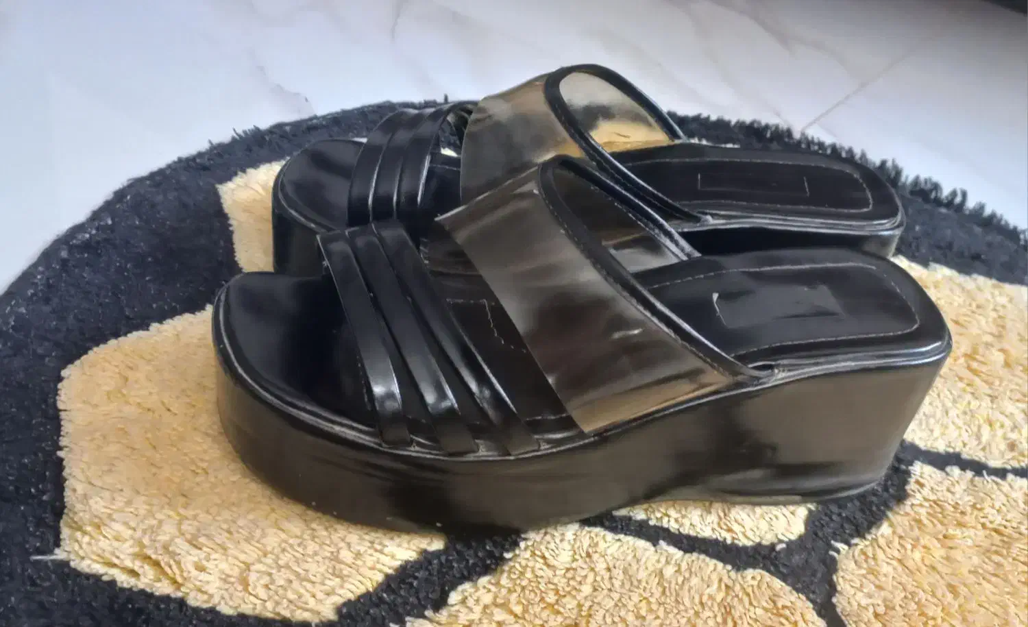 صندل ورنی شیک|کیف، کفش، کمربند|اصفهان, شهرک پارسیان|دیوار