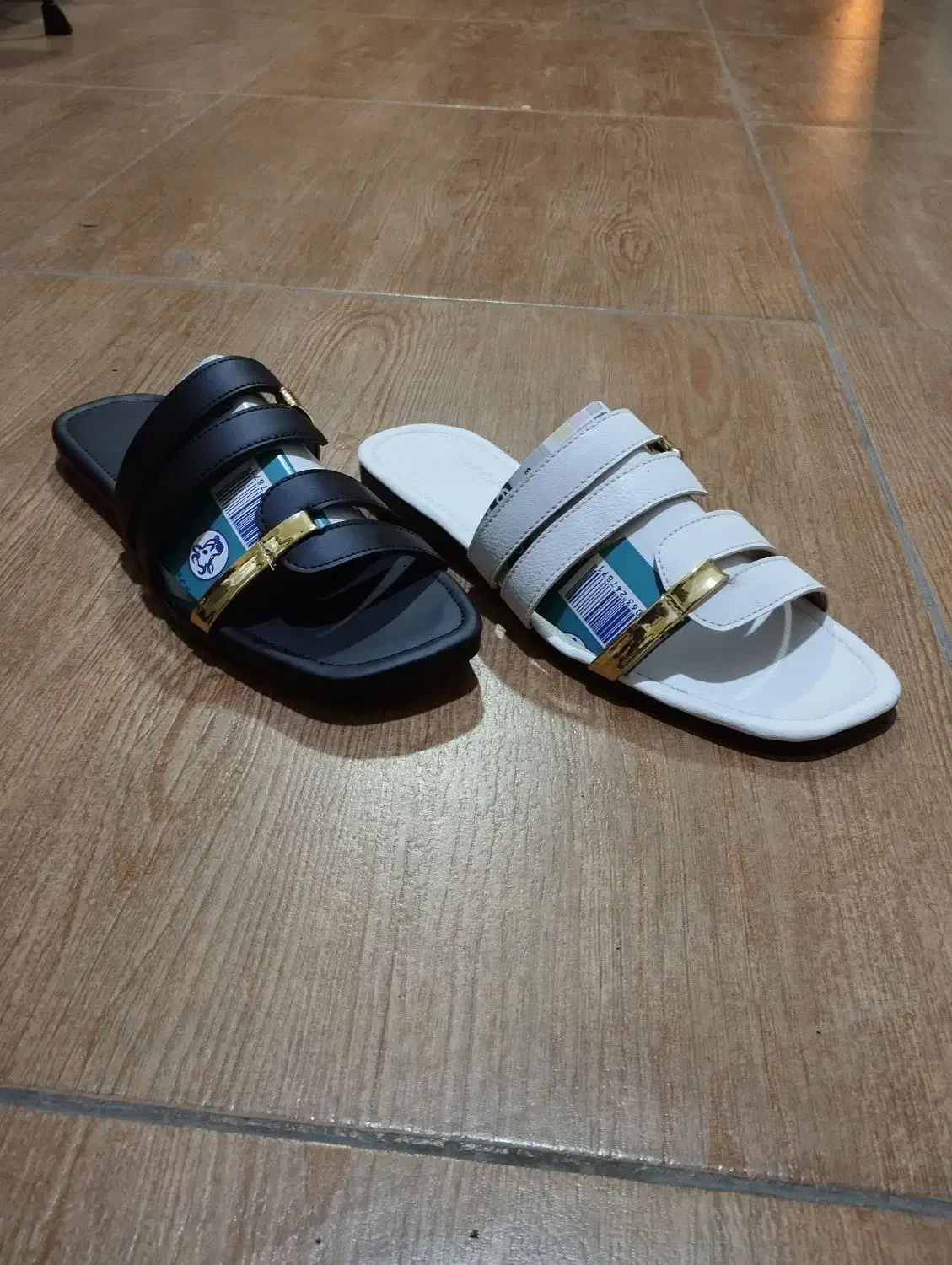 دمپایی زنانه|کیف، کفش، کمربند|گرگان, |دیوار