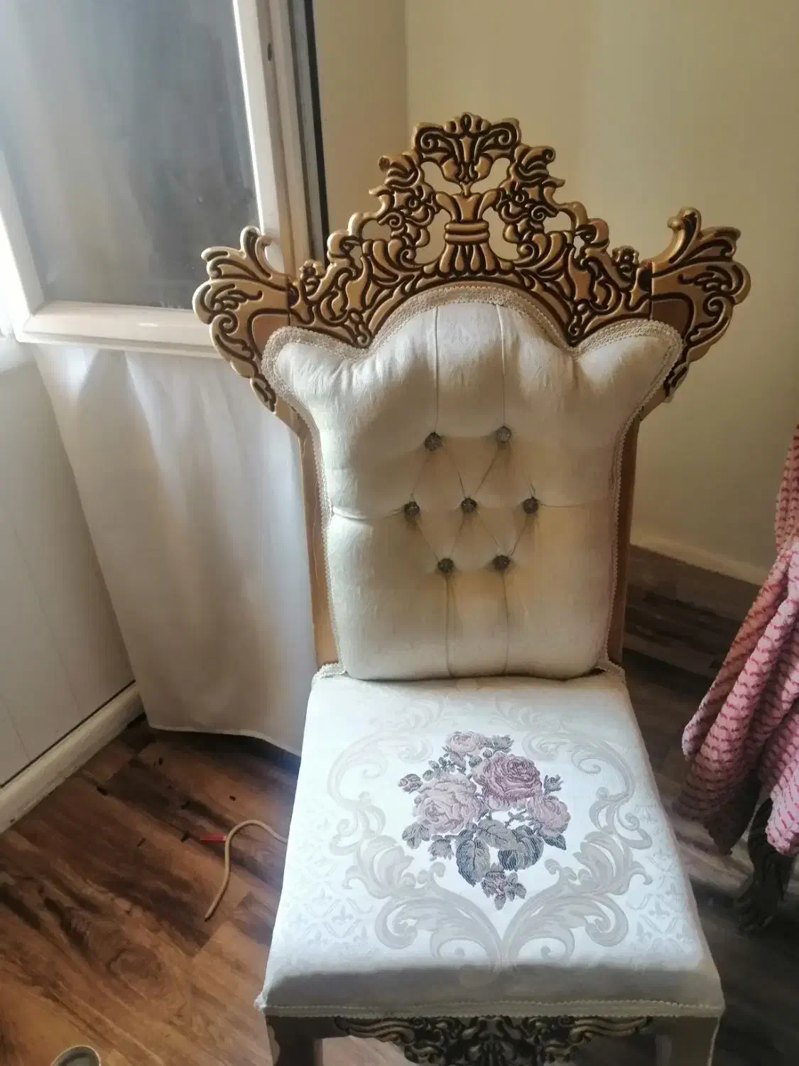 مبل سلطنتی قیمت عالی 9نفره|مبلمان خانگی و میز عسلی|اهواز, پادادشهر|دیوار