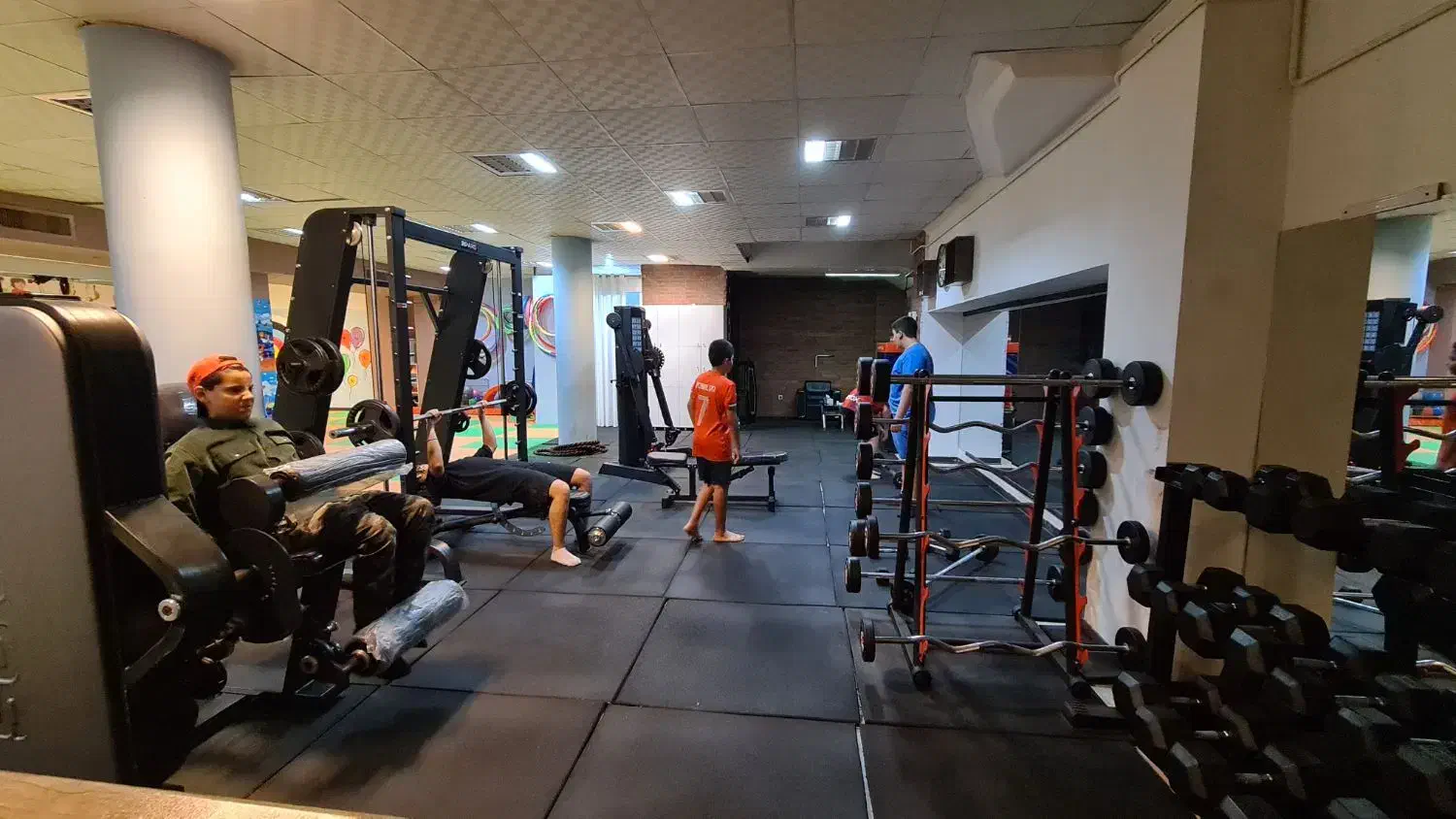 اجاره سانس باشگاه|اجارهٔ مغازه و غرفه|کرمان, |دیوار