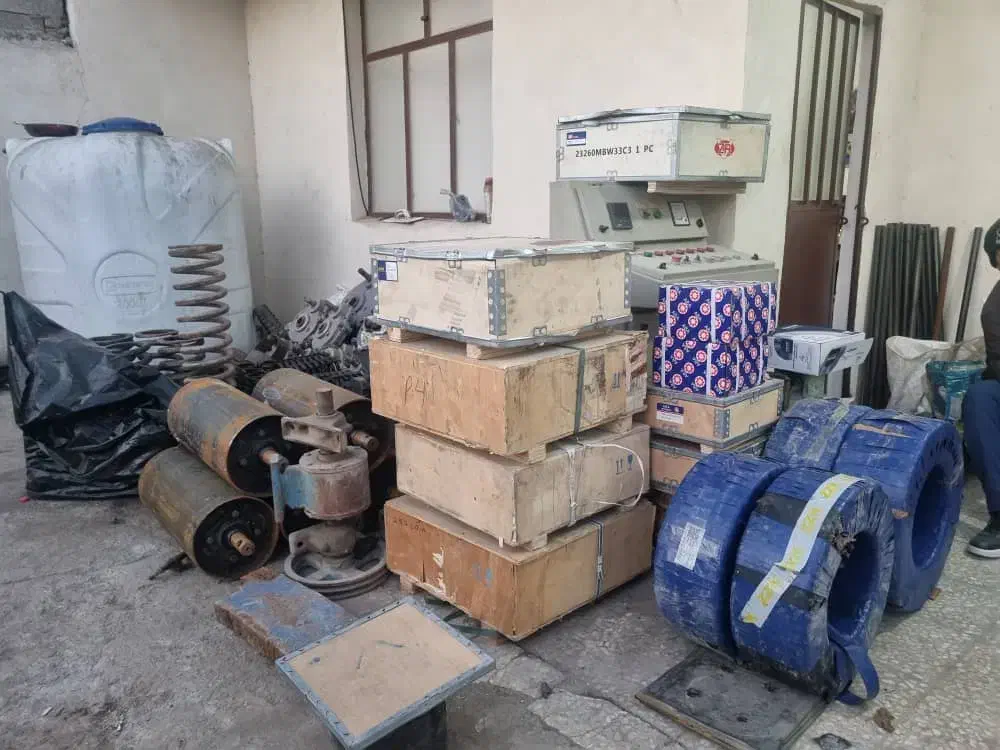 لاستیک(رولیک چکش توری سرند شانه فک بلبرینگ دنده)|ماشین‌آلات صنعتی|بهارستان, |دیوار