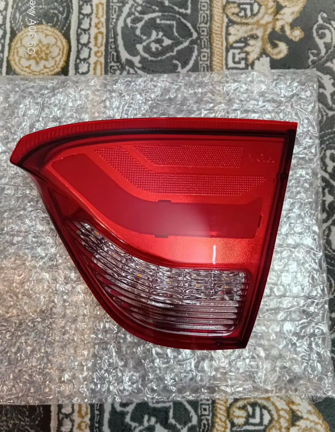 چراغ خطر عقب کوییک نئون دارد|قطعات یدکی و لوازم جانبی|بهارستان, |دیوار