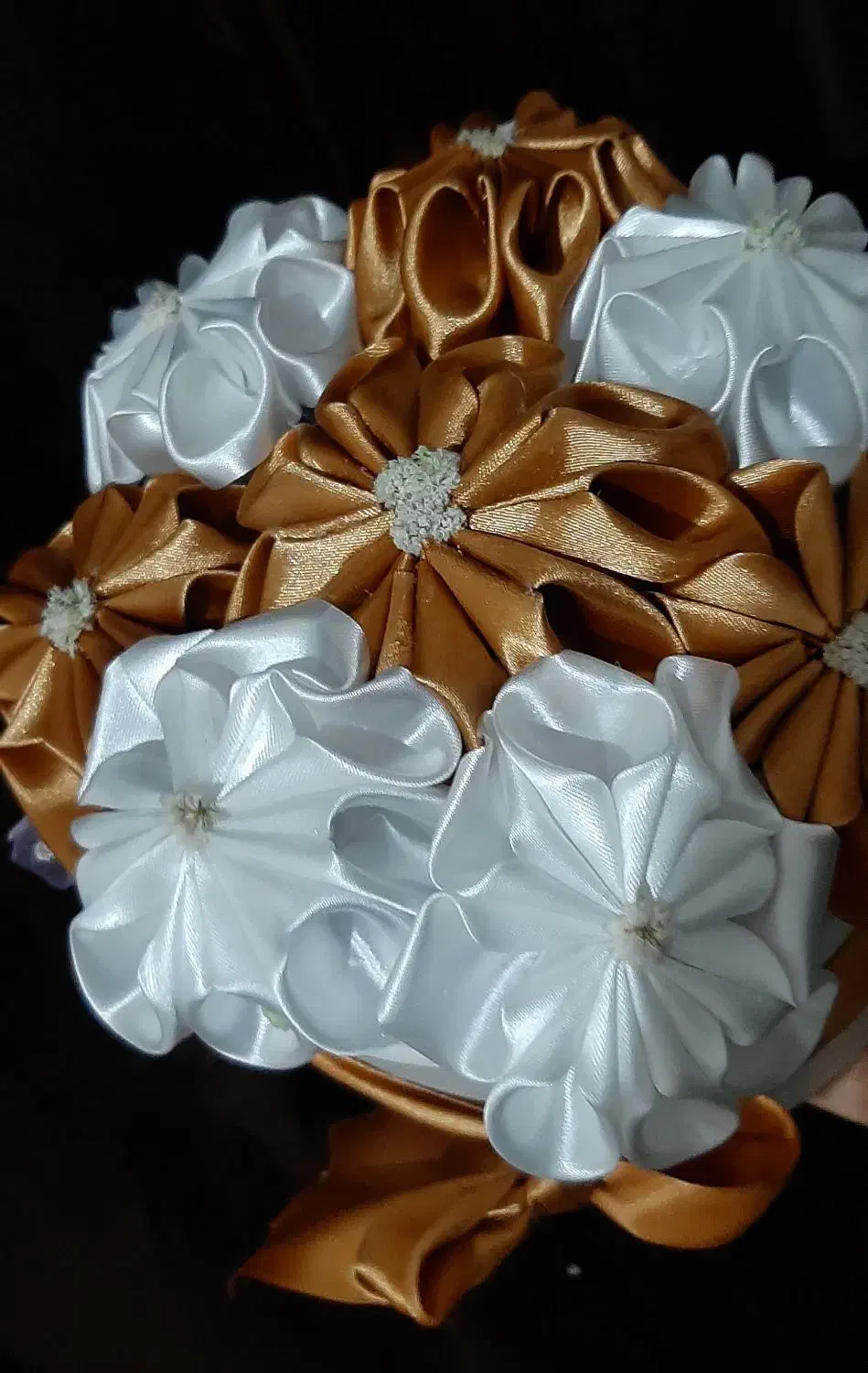 باکس گل رنگ طلایی و سفید|گل مصنوعی|پیشوا, |دیوار