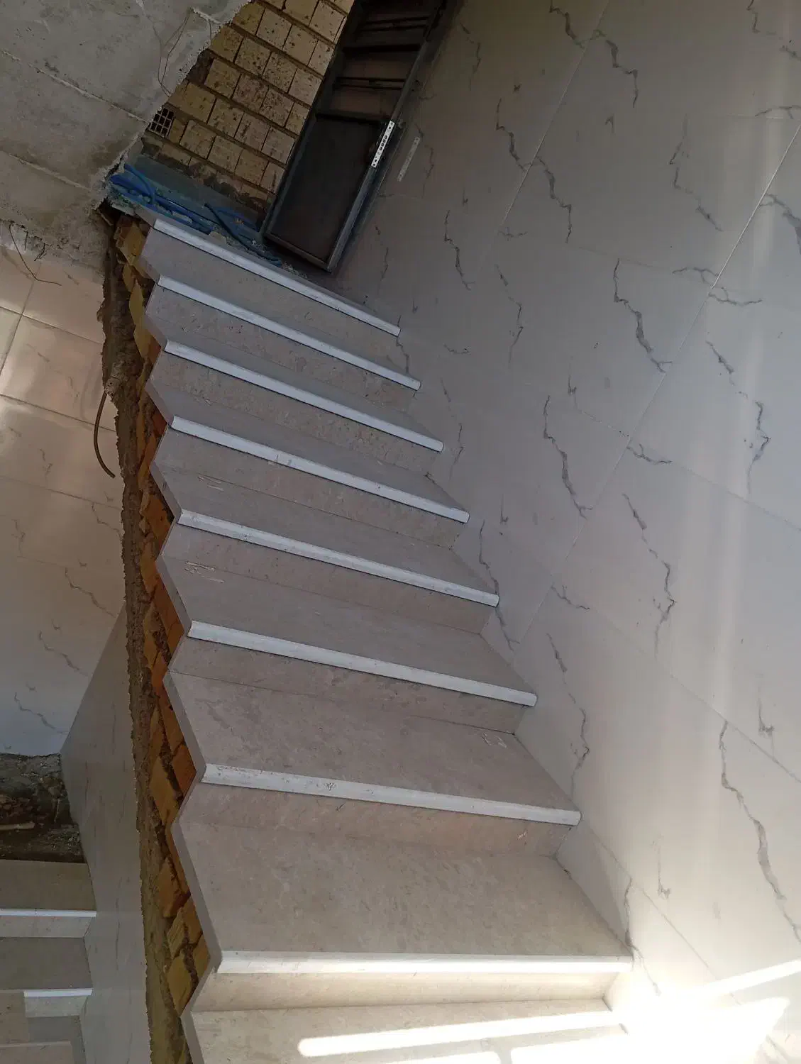 کاشی کاری و سرامیک|خدمات پیشه و مهارت|شیراز, شهدای شهرک سعدی|دیوار