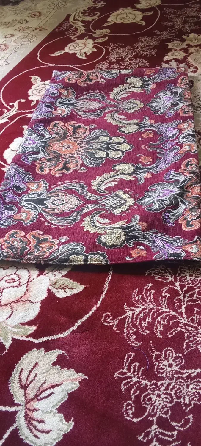 روکش پشتی|رختخواب، بالش، پتو|دورود, |دیوار