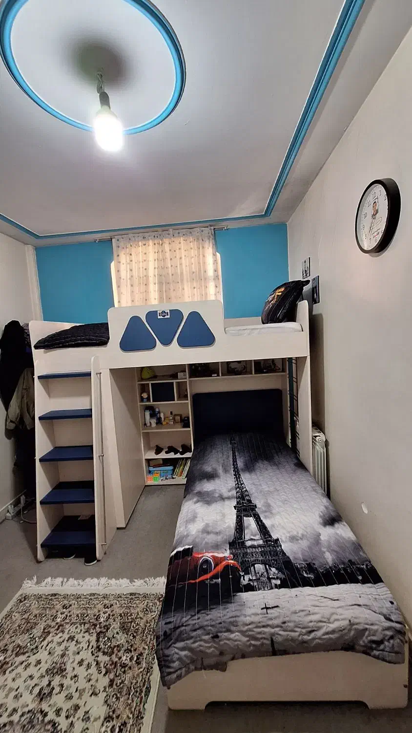 تخت خواب دوطبقه تمیز و در حد نو (شرکت بالسا)|تخت و سرویس خواب|ری, دولتآباد|دیوار