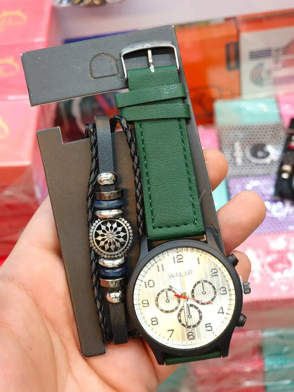 ساعت مچی|ساعت|اهواز, پادادشهر|دیوار