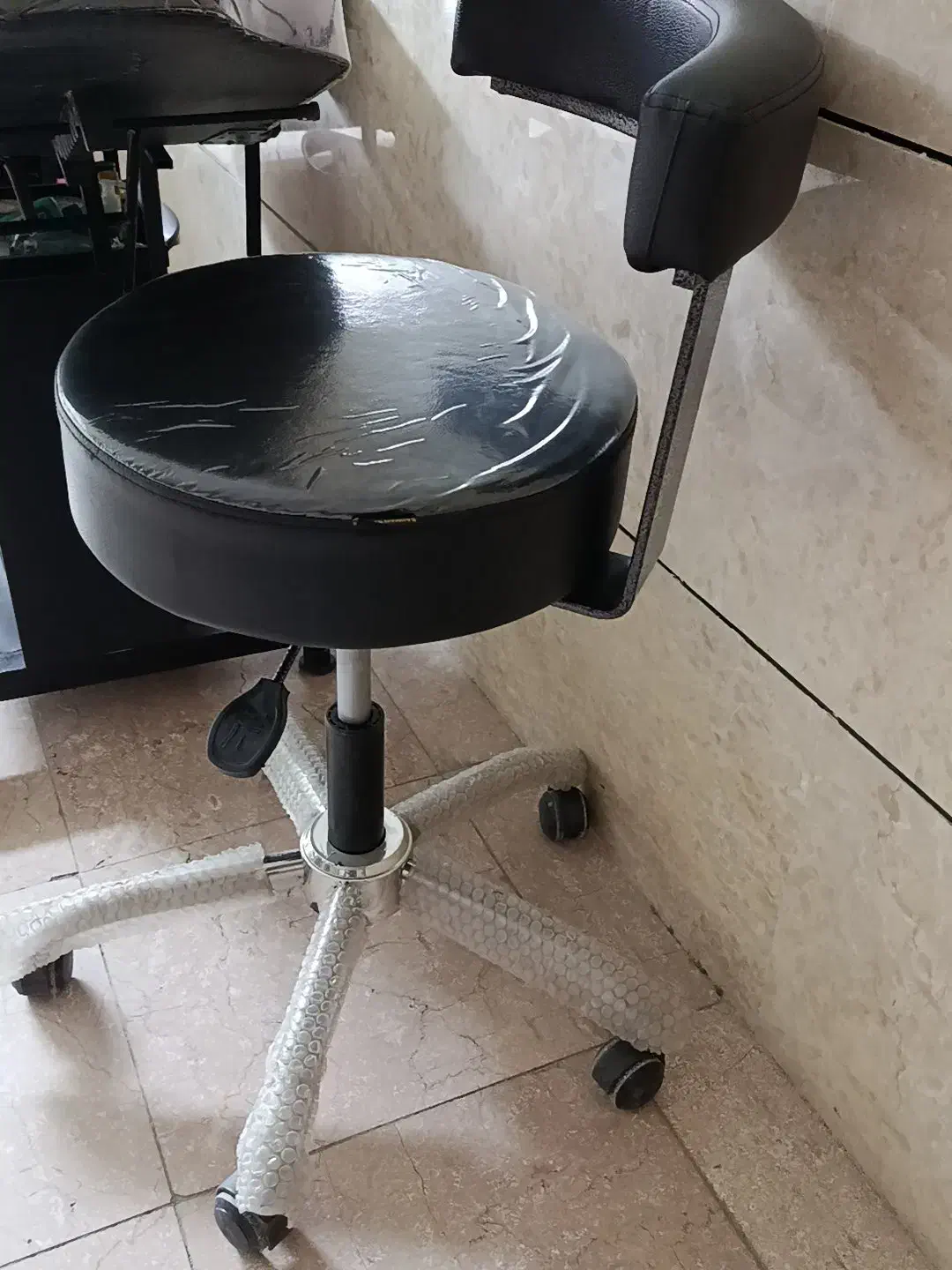 صندلی گردان|صندلی و نیمکت|ارومیه, |دیوار