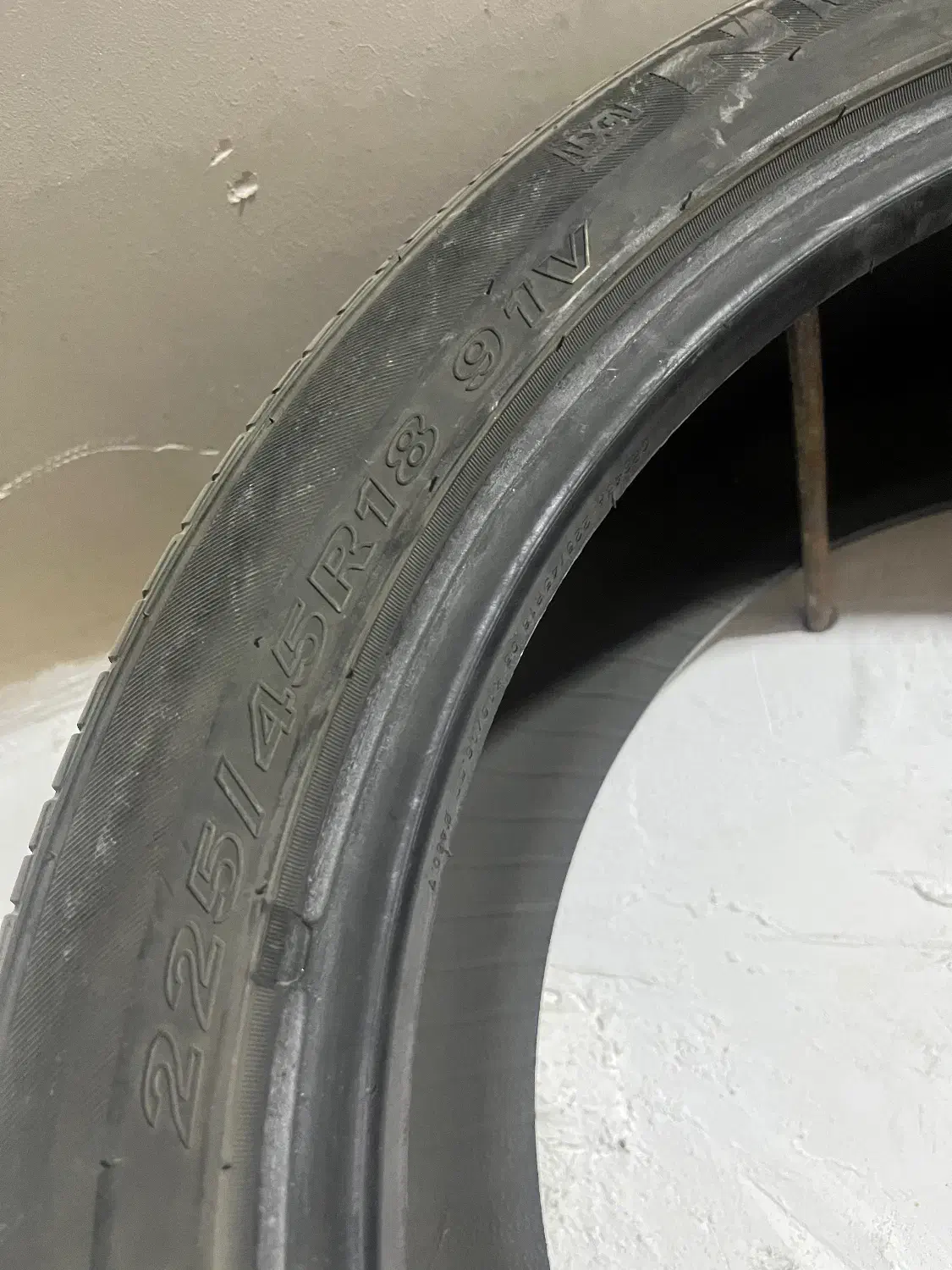 لاستیک ولستر درصد ۵۰|قطعات یدکی و لوازم جانبی|تهران, شهرک فردوس (حسینی)|دیوار