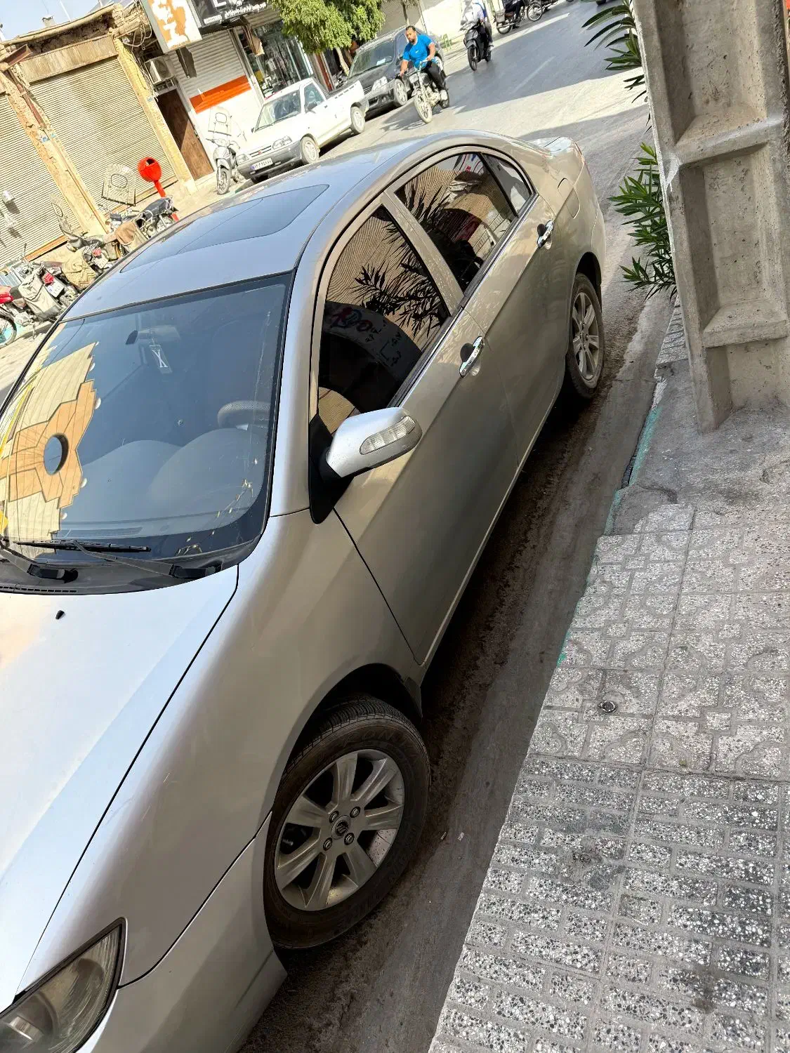 لیفان ۶۲۰ موتور ۱۸۰۰ مدل ۹۴|خودرو سواری و وانت|نجف‌آباد, باغ ملی|دیوار