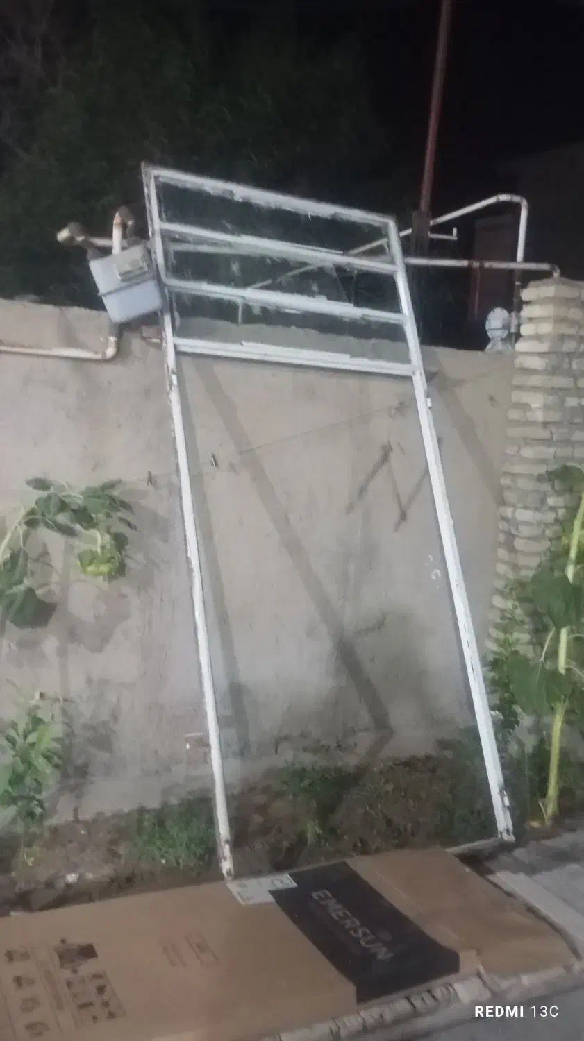 درب دست دوم تمیز|مصالح و تجهیزات ساختمان|دره شهر, |دیوار