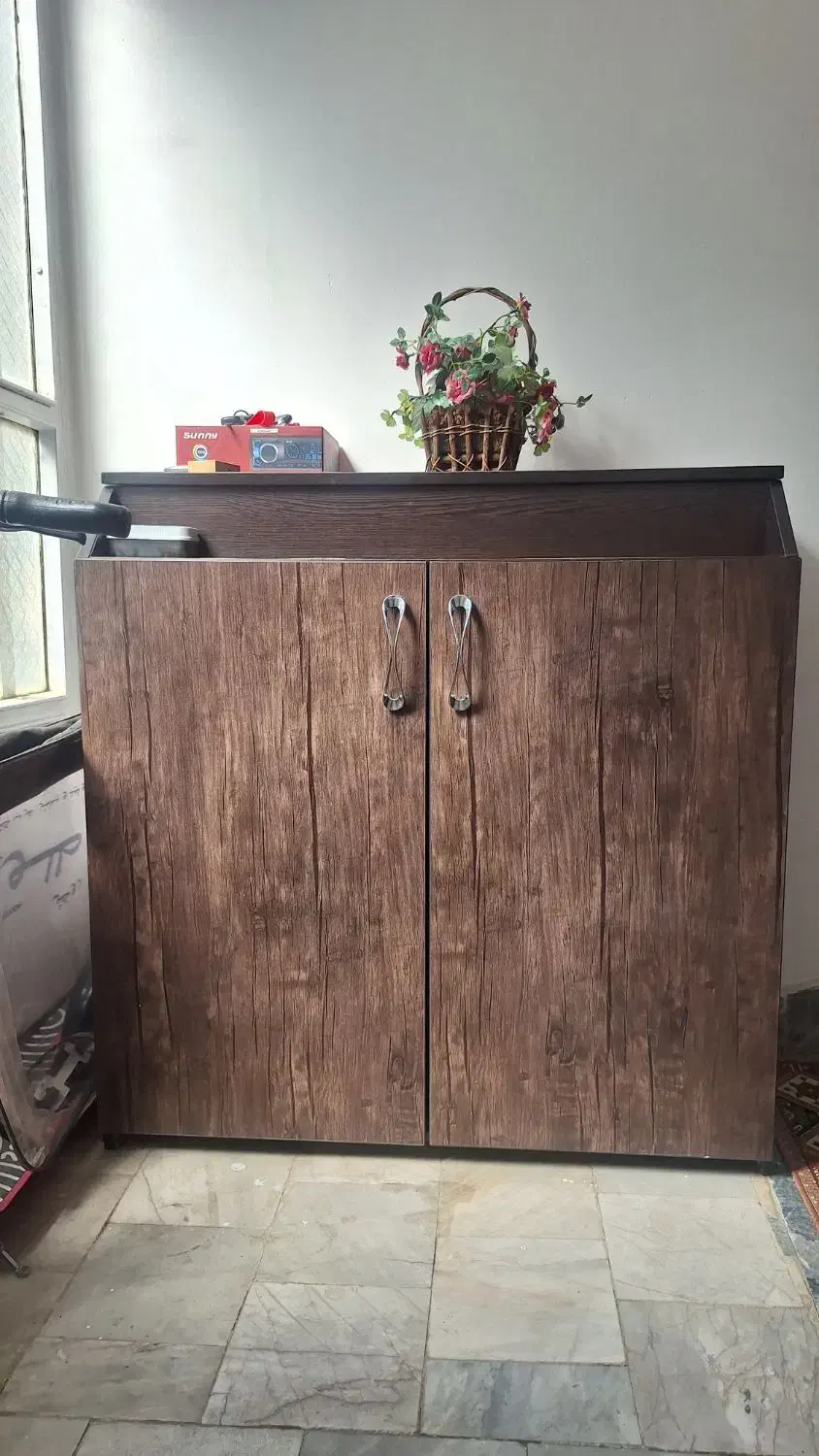 جاکفشی|جاکفشی، کمد، دراور|همدان, |دیوار