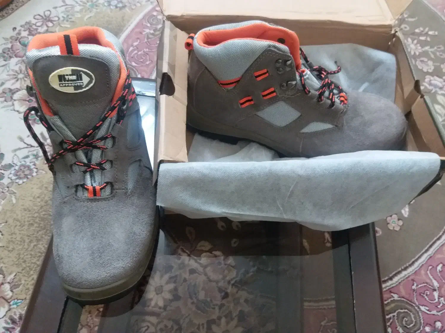 بوت / کفش ایمنی مدیریتی خارجی بسیار سبک وزن|کیف، کفش، کمربند|کازرون, |دیوار