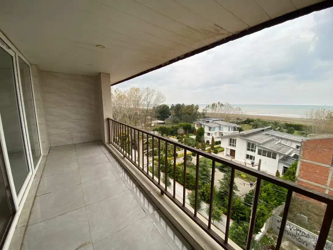 فروش واحد ۱۳۰متری با چشم انداز دریا|فروش آپارتمان|فریدونکنار, |دیوار