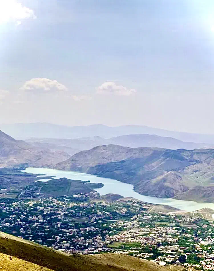 ۱۵۰۰ متر ویلا با ۸۰۰ متر بنا ۴ خواب فرعی دنج|فروش خانه و ویلا|لواسان, |دیوار