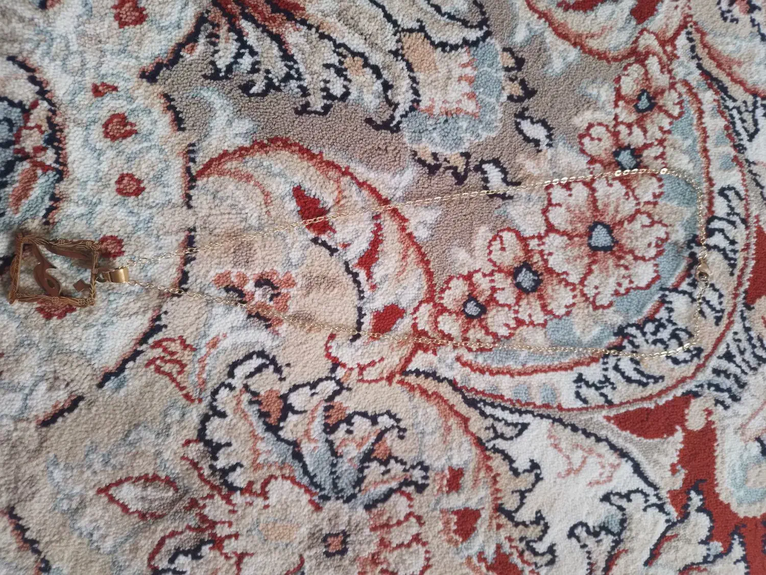 گردنبند|بدلیجات|مهاباد (آذربایجان غربی), |دیوار