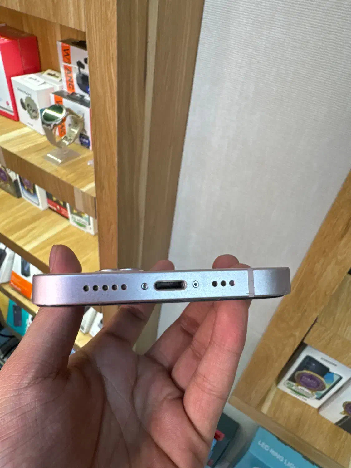 ایفون ۱۳نرمال ۲۵۶|موبایل|رودسر, |دیوار