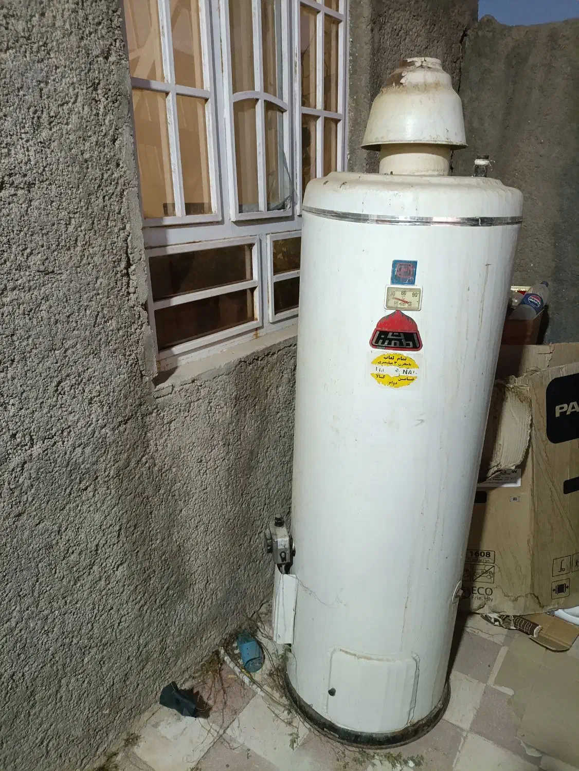 فروش آبگرمکن 50گالنی اطمینان|آبگرمکن، پکیج، شوفاژ|جهرم, |دیوار