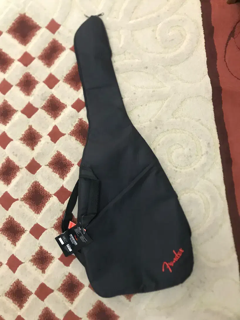 کیف گیتار الکتریک فندر|گیتار، بیس، امپلیفایر|ملارد, |دیوار