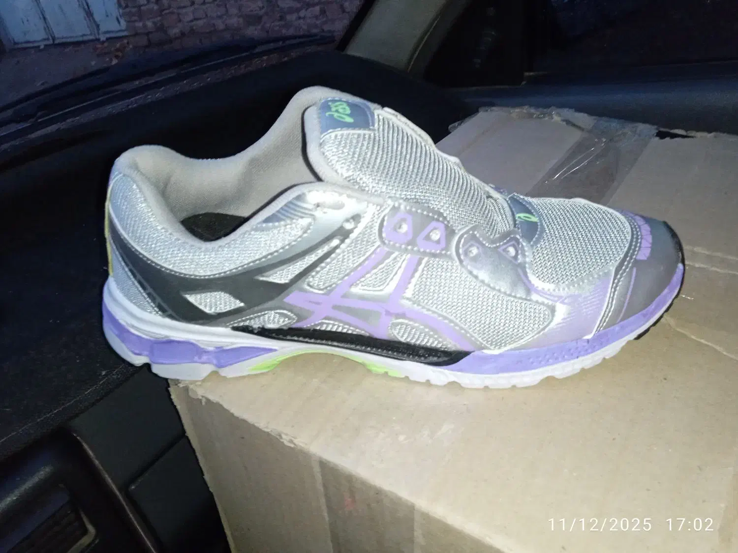 فروش تکی وعمده کتونی زنانه دخترانه پسرانه|حراج|ابهر, |دیوار