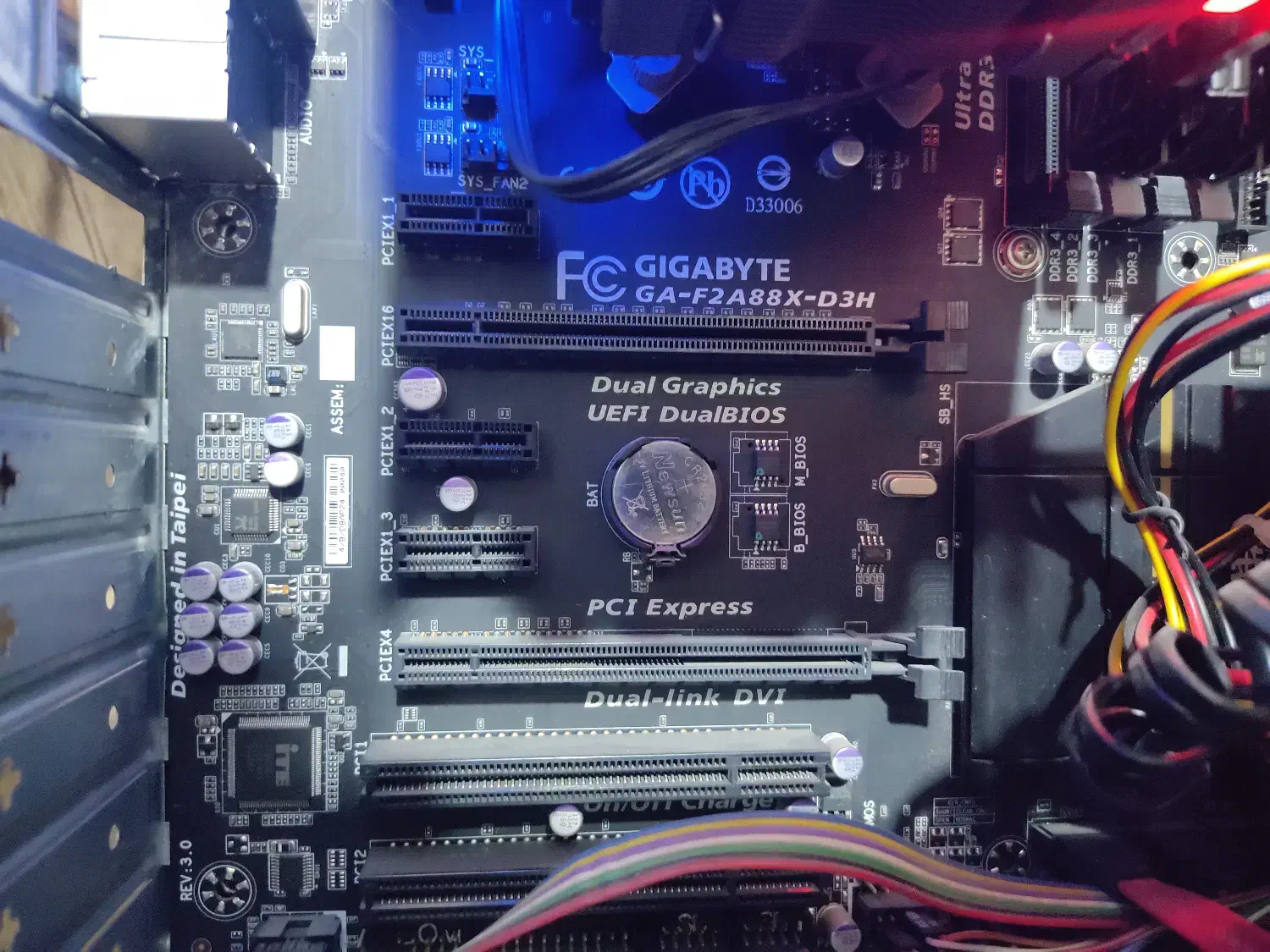 سیستم حرفه ای کیس DDR3 (فروش فوری)|رایانه رومیزی|گنبد کاووس, |دیوار