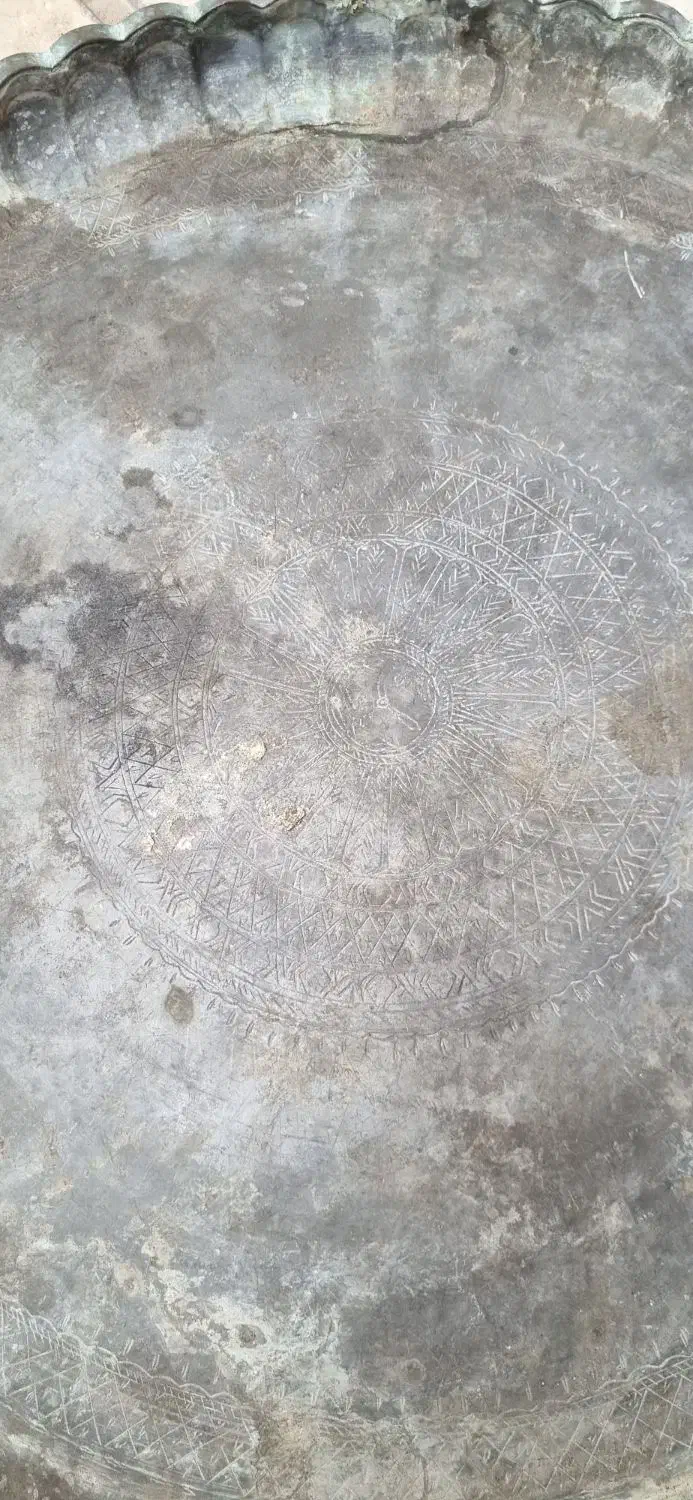 سینی مسی|کلکسیون اشیاء عتیقه|کوه چنار, |دیوار