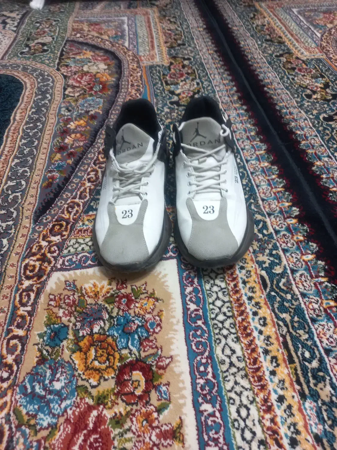 کفش|کیف، کفش، کمربند|نیشابور, بنیاد شهید|دیوار