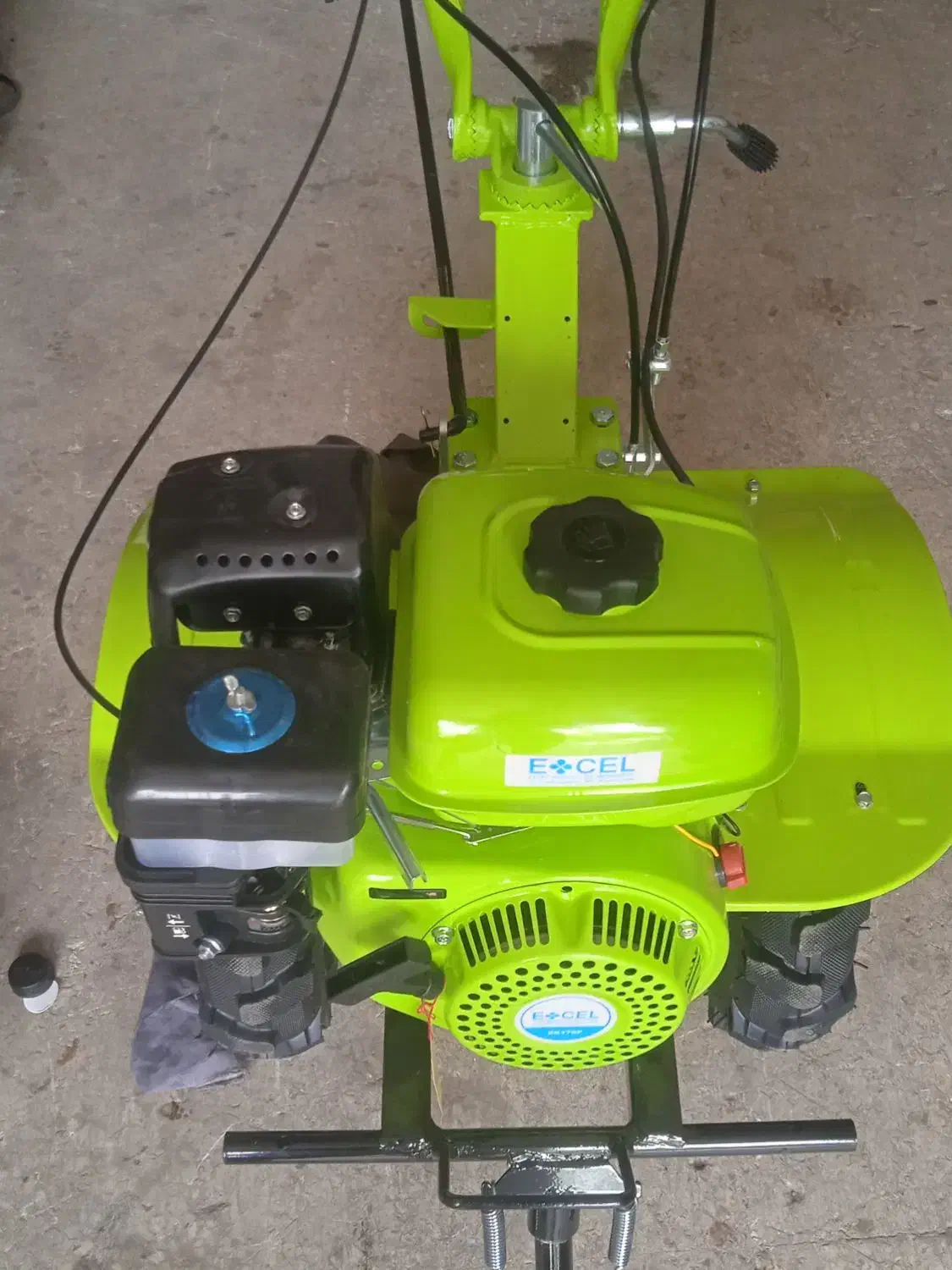 تیلر و گودکن|خدمات باغبانی و درختکاری|نجفآباد, جلال آباد|دیوار