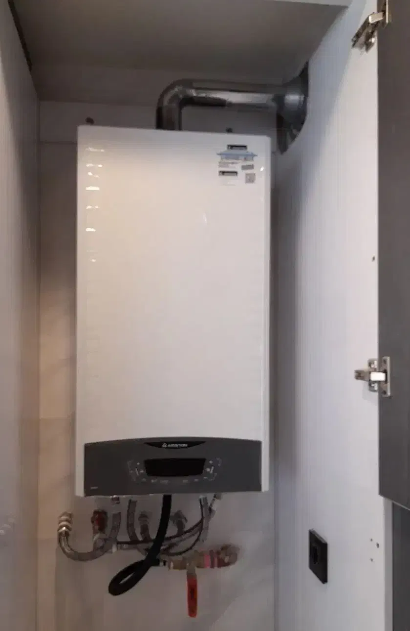 تعمیرات،تعمیرکار ،سرویس و نصب  پکیج دیواری|خدمات پیشه و مهارت|شیراز, ستارخان|دیوار