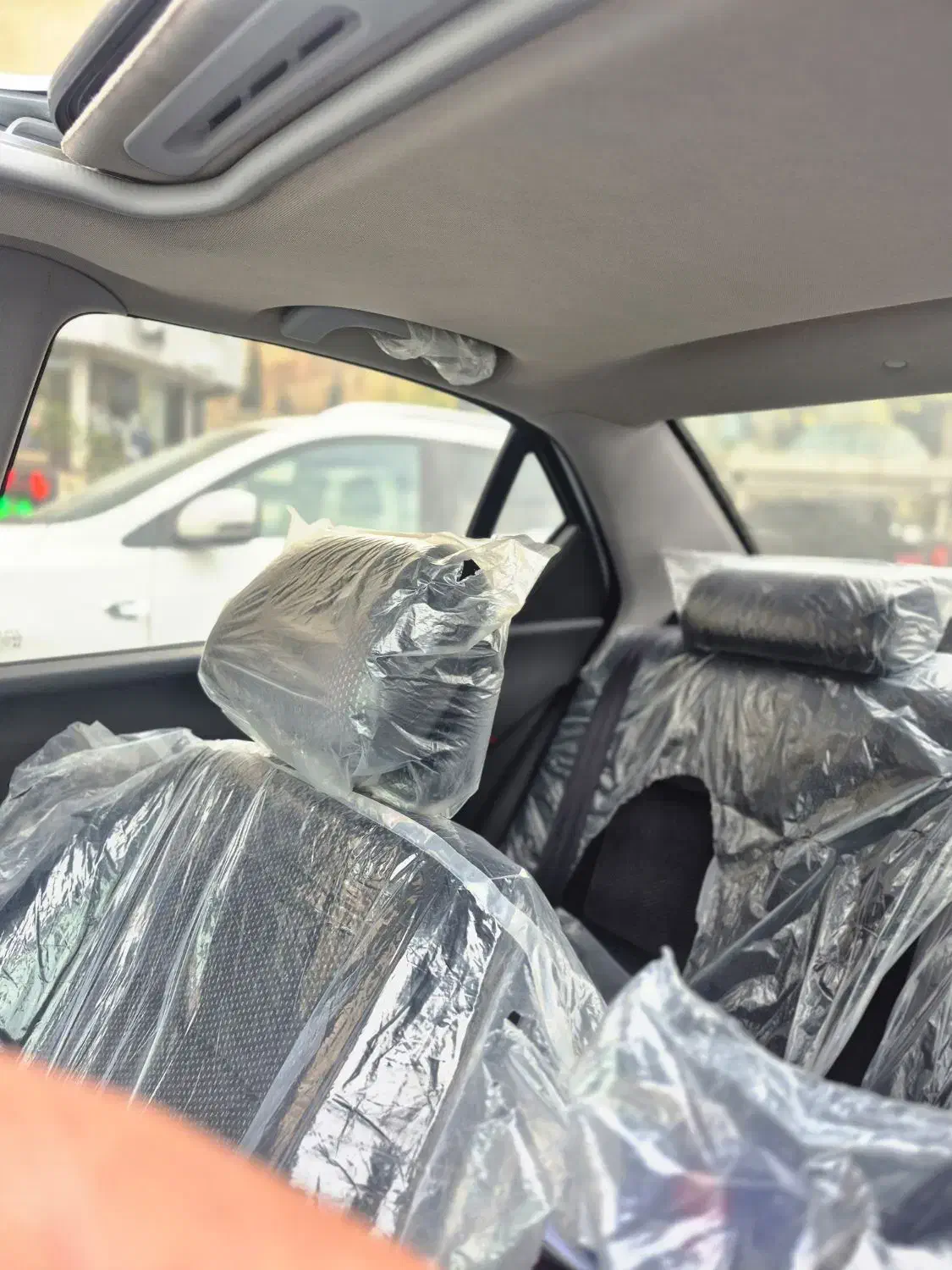 دنا پلاس اتوماتیک آپشنال فول سفید ۱۴۰۳(بسیار تمیز)|خودرو سواری و وانت|شیراز, معالیآباد|دیوار